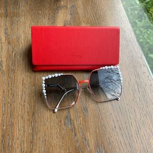 Fendi Red/Blue sunglasses